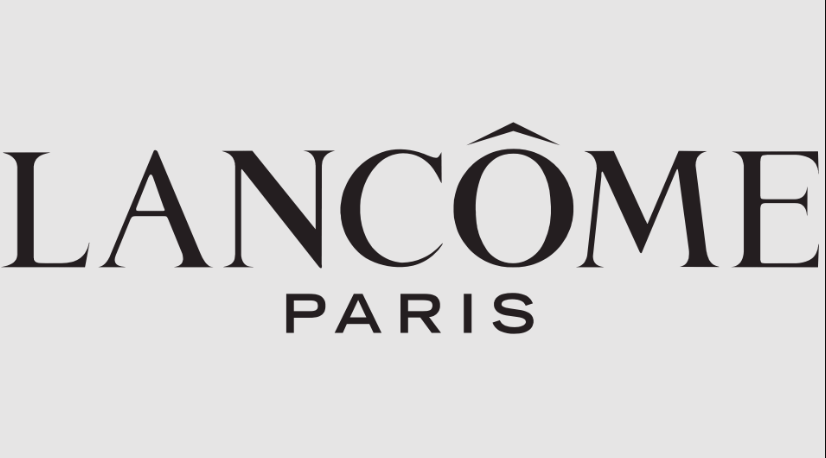 Ogni due acquisti sull'e-commerce Lancôme danno diritto a un regalo formato completo dalla selezione.
